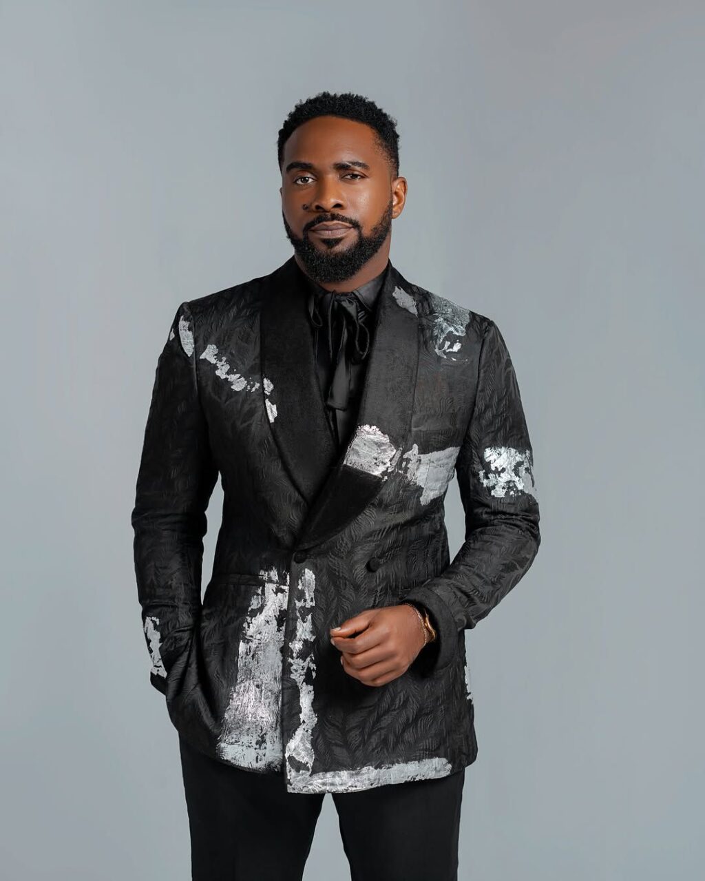 If I were gay, I’d be the hottest around - Uzor Arukwe