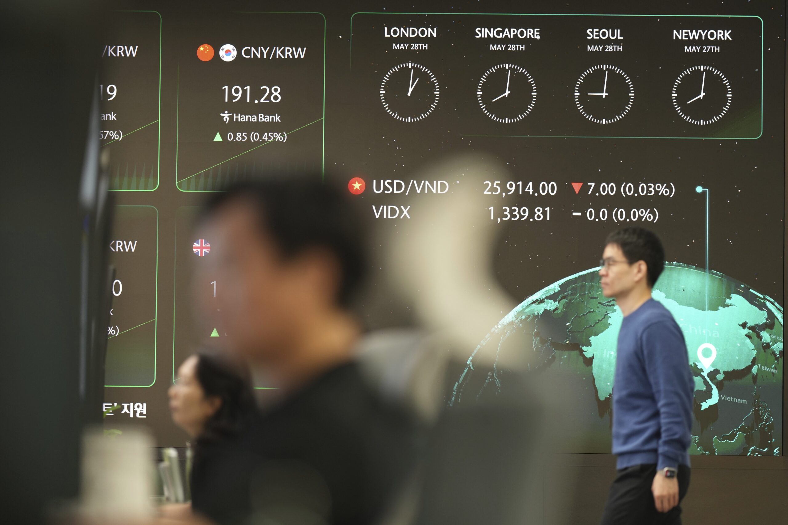 World financial markets welcome court ruling against Trump’s tariffs