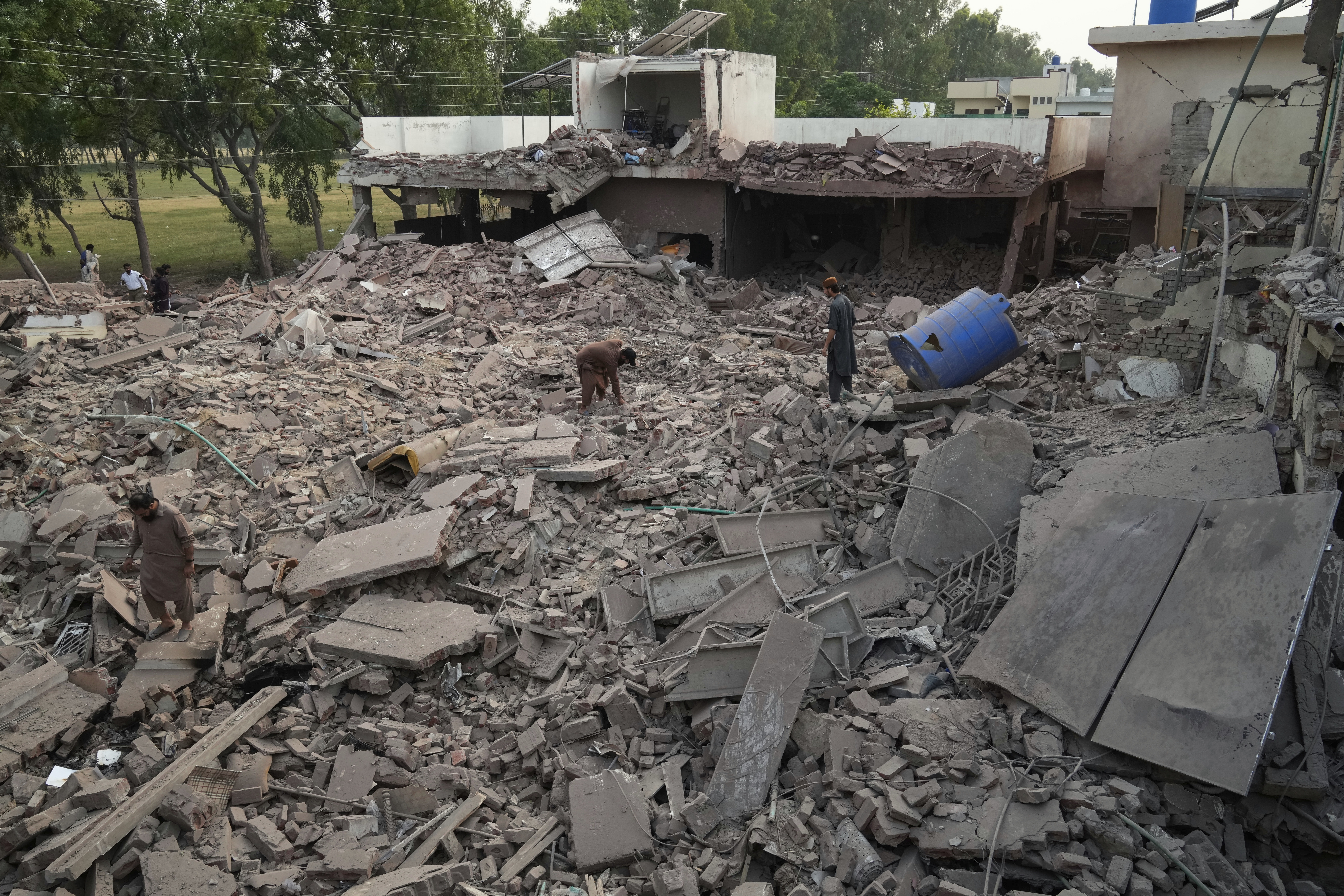 Not taking India-Pakistan escalation seriously a ‘huge risk,’ warns conflict expert