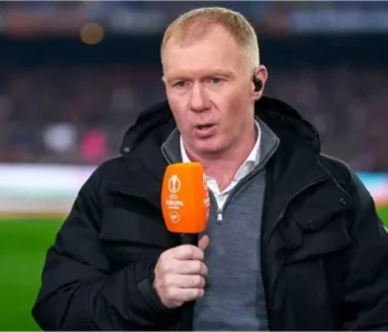 Europa League: He makes wrong decisions  – Paul Scholes slams Man United star despite win