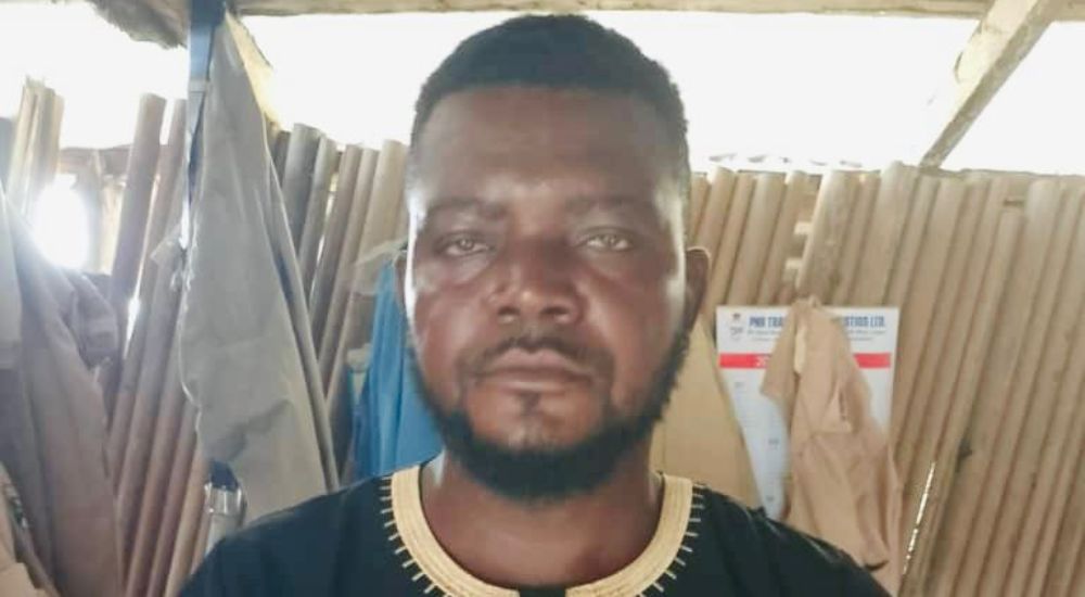 Immigration Hands Over Fleeing Enugu Native Doctor Arrested At Border To Police
