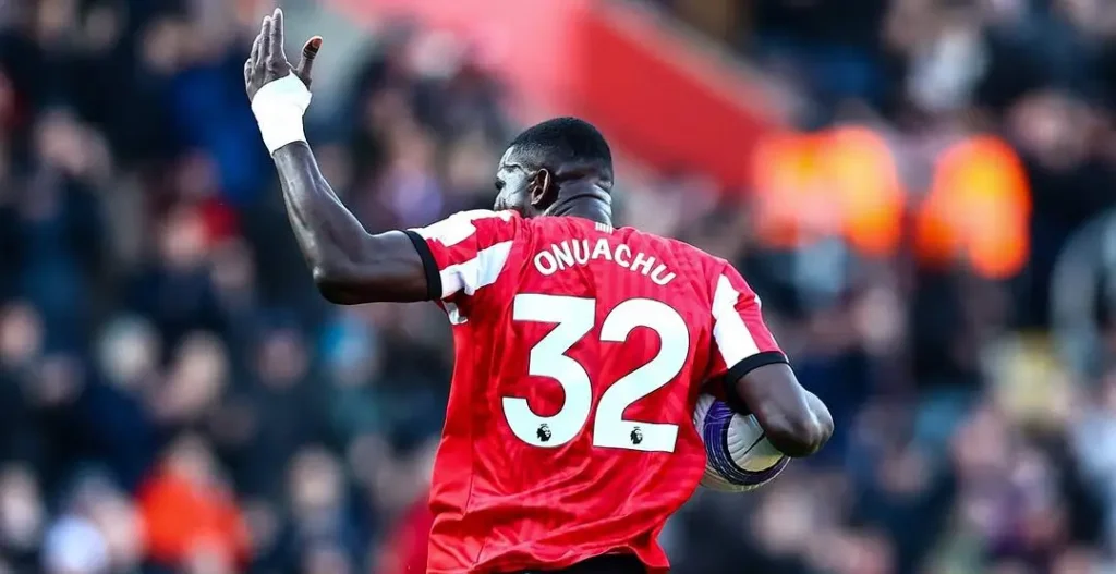 Transfer: Onuachu nears return to Trabzonspor
