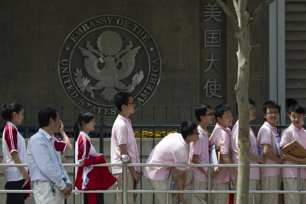 U.S. resumes visas for foreign students but demands access to social media accounts