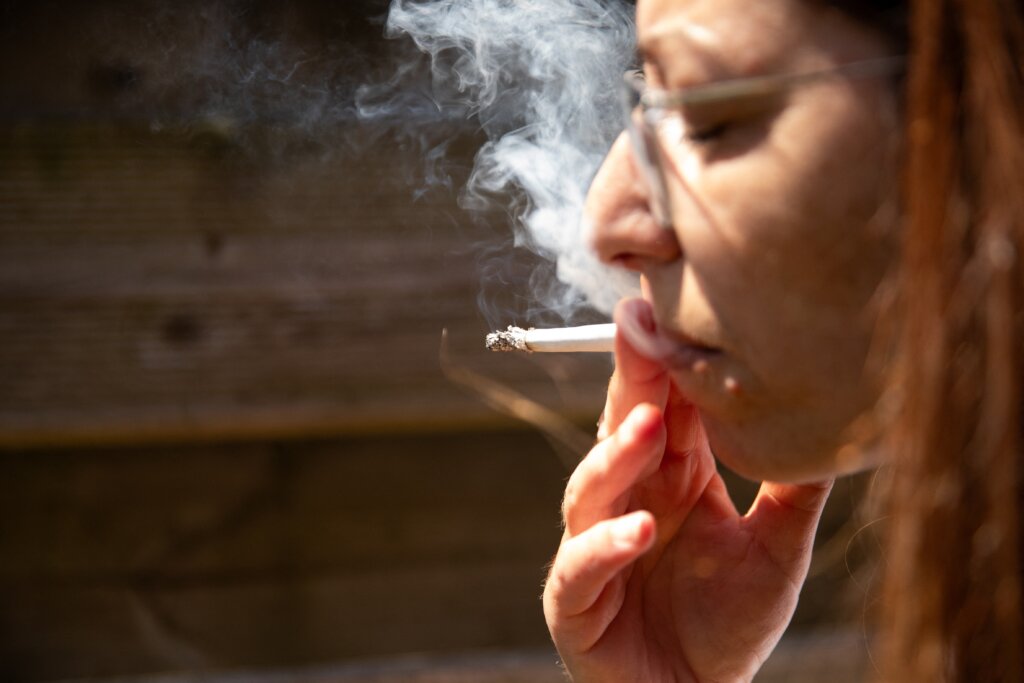 In effort to protect children, France bans smoking at parks and beaches