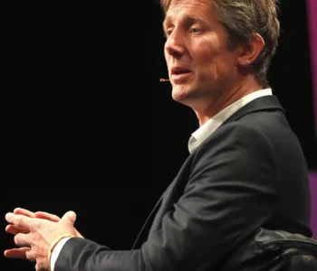 EPL: Van der Sar predict shock club to win title next season