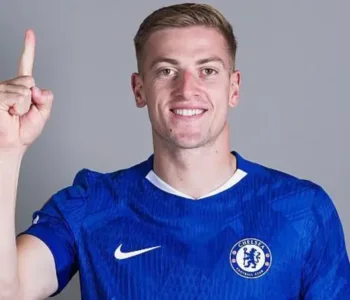 EPL: It’ll take time for Delap to adapt at Chelsea – Cole warns