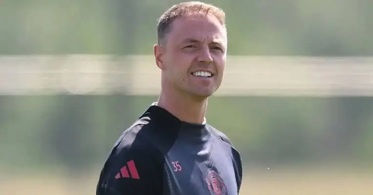 Manchester United give Jonny Evans new appointment