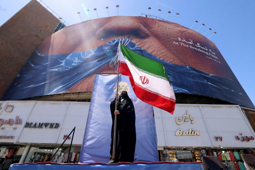 US commits to ending naval blockade in draft deal – Iran state TV