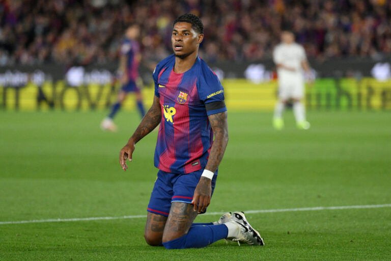 Barcelona told club could commit ‘robbery’ with Rashford transfer