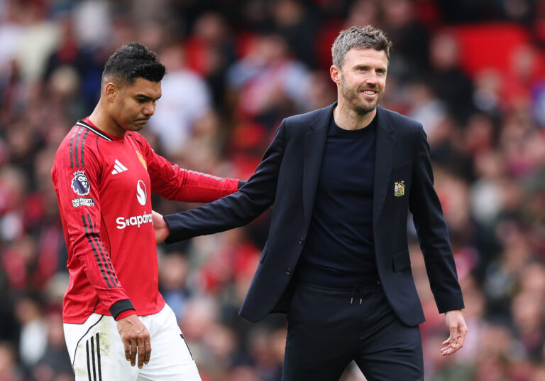 Manchester United ready to sign three midfielders in summer