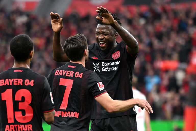 Xabi Alonso eyes Chelsea reunion with Leverkusen defender