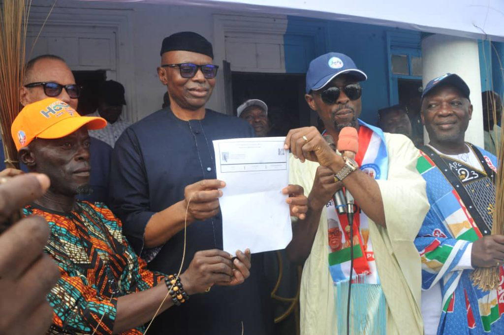 Mimiko joins APC, backs Tinubu’s reforms Mimiko joins APC, backs Tinubu’s reforms
