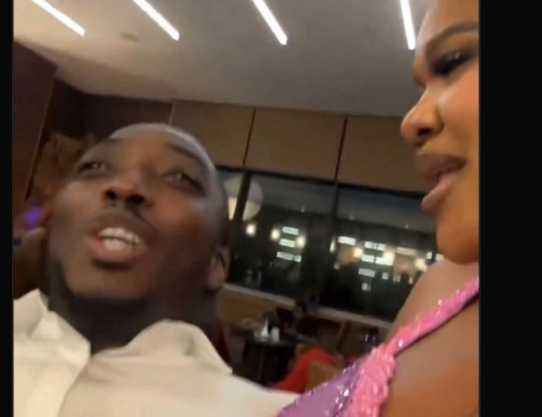 AMVCA: ‘I knew you’d crack that joke,’ Toyin Abraham tells Bovi AMVCA: ‘I knew you’d crack that joke,’ Toyin Abraham tells Bovi