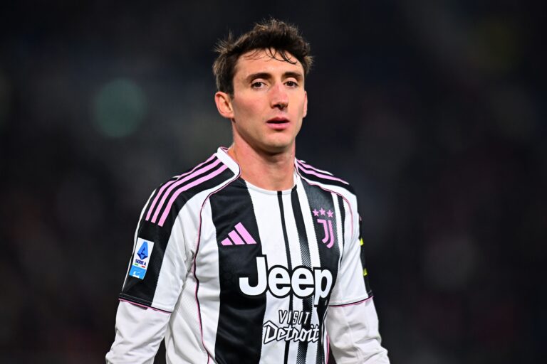 Chelsea push for Cambiaso as Jackson enters Juventus talks