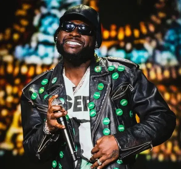 ‘Debidooo’ — Davido fires back at Rarara over insecurity advocacy at World Cup