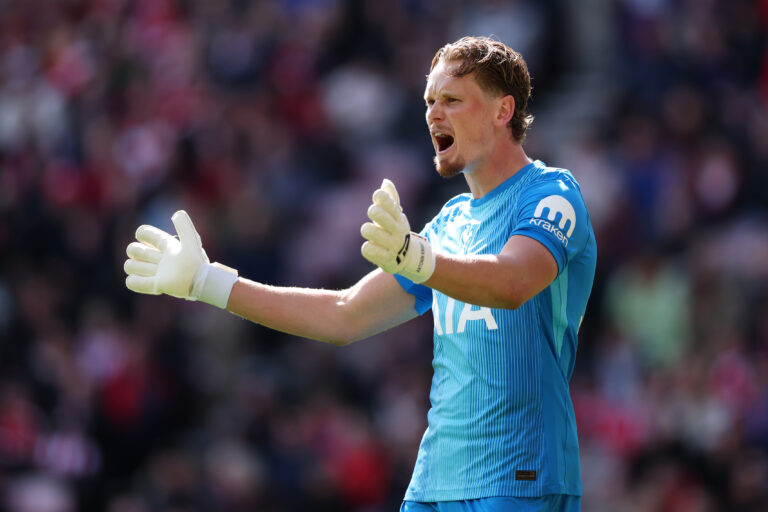 Kinsky signs new five-year Spurs deal as De Zerbi’s no 1