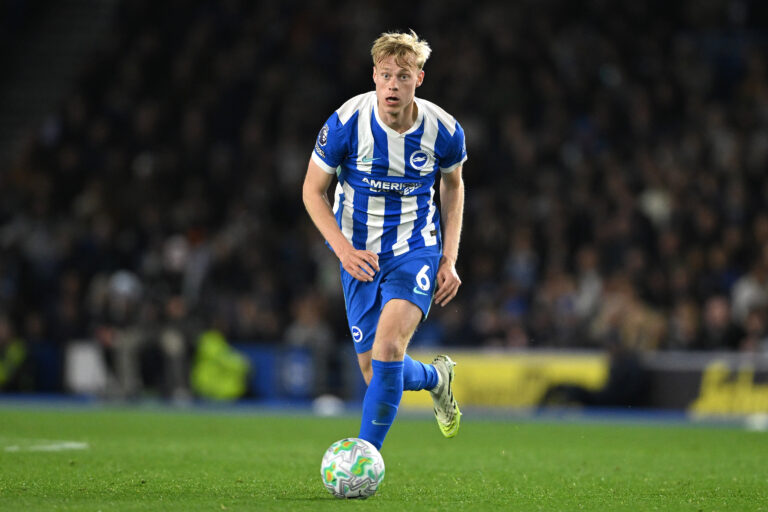Brighton and Tottenham talks continue over Van Hecke