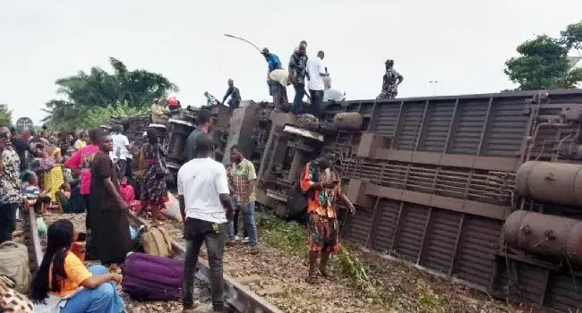 3 dead, 35 hospitalised as train derails in Delta 3 dead, 35 hospitalised as train derails in Delta