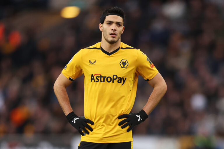 Wolves close in on stunning Raul Jimenez return Wolves close in on stunning Raul Jimenez return