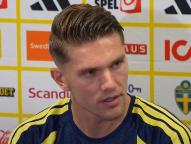 Viktor Gyokeres speaks out on Arsenal future amid Julian Alvarez swap deal speculation