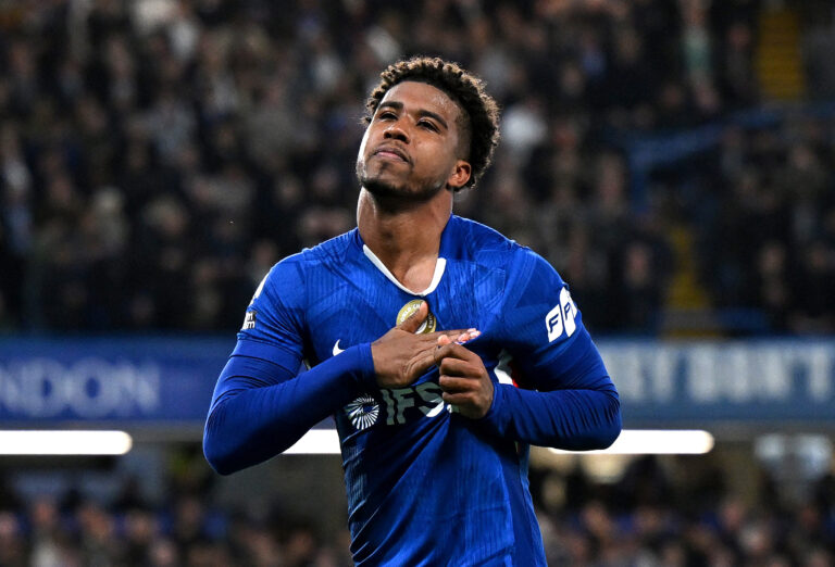 Man Utd and Newcastle vie for Chelsea midfielder Santos