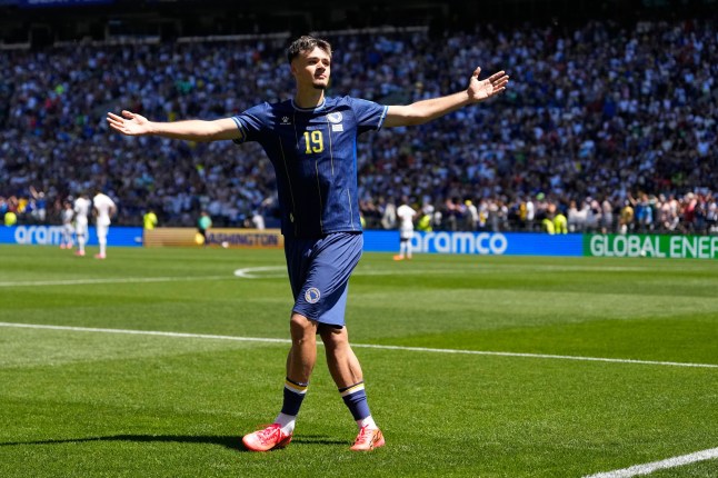 Chelsea in pole position to sign £30m World Cup star after Xabi Alonso request Chelsea in pole position to sign £30m World Cup star after Xabi Alonso request