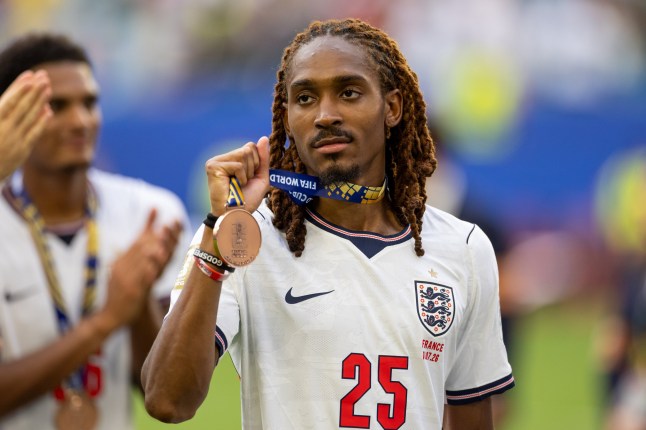 Djed Spence ‘closing in’ on move amid Man Utd and Liverpool transfer links Djed Spence ‘closing in’ on move amid Man Utd and Liverpool transfer links