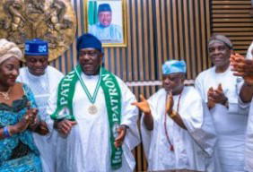 CEOs pledge 10m votes for Tinubu CEOs pledge 10m votes for Tinubu